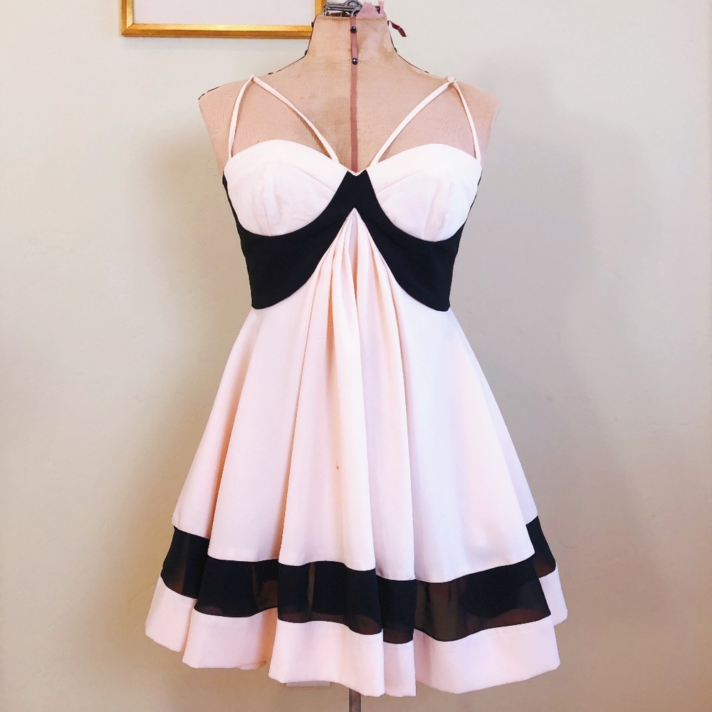 ADORABLE Nasty Gal Color Block Dress